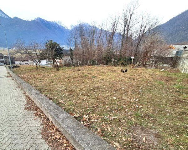 terreno edificabile in vendita a Prata Camportaccio