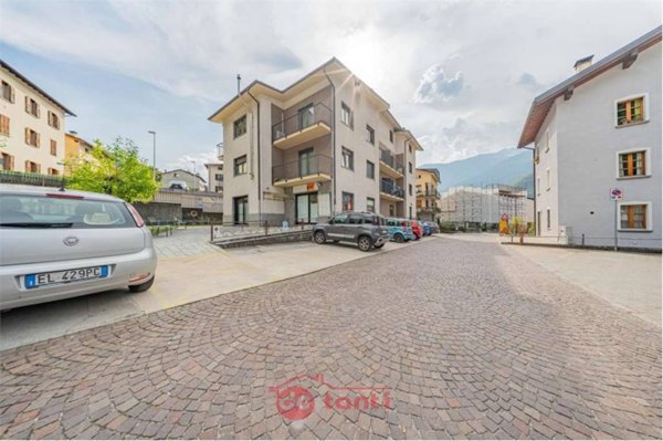 appartamento in vendita a Prata Camportaccio