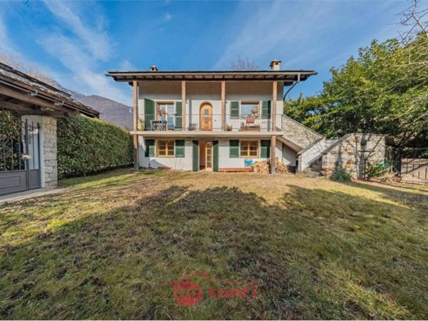 casa indipendente in vendita a Prata Camportaccio