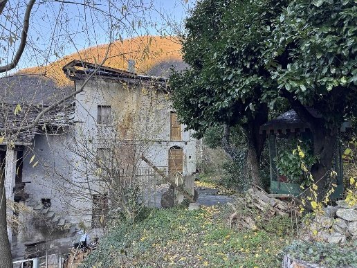 casale in vendita a Prata Camportaccio