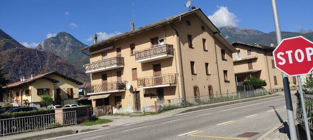 appartamento in vendita a Prata Camportaccio