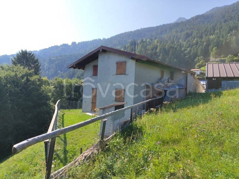 quadrivano in vendita a Rogolo in zona Erdona