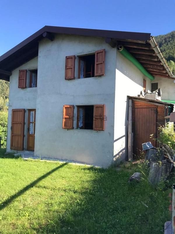 quadrivano in vendita a Rogolo in zona Erdona