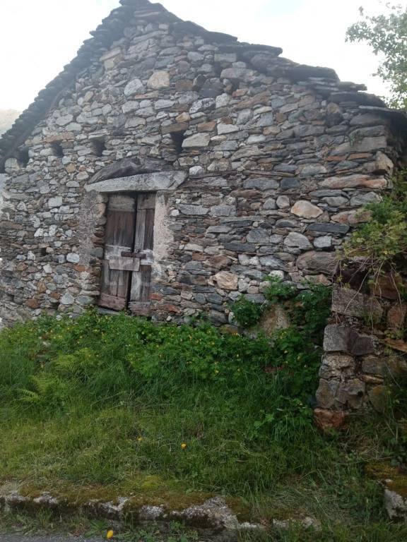 casa indipendente in vendita a Samolaco