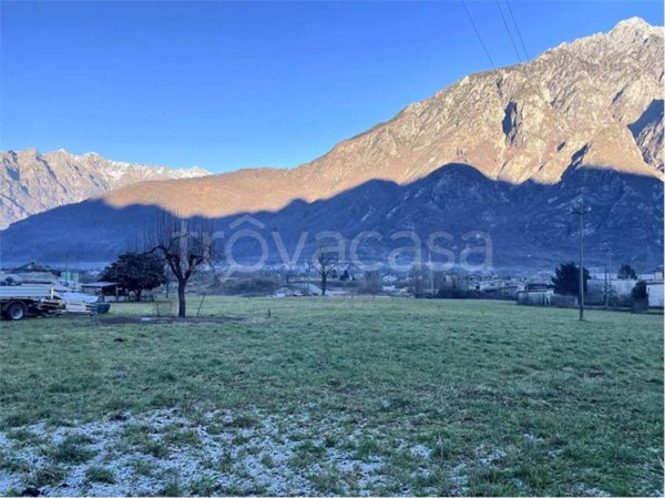 villetta a schiera in vendita a Samolaco