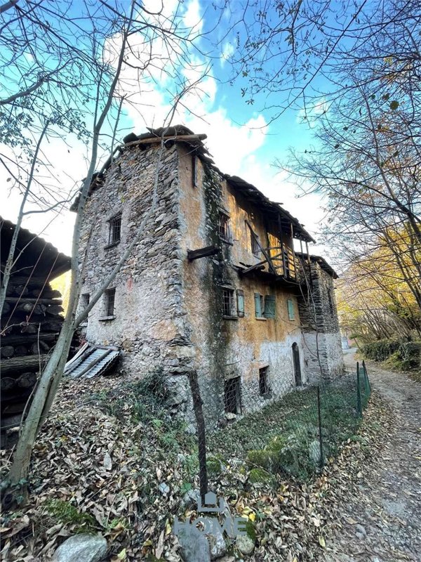 esavano in vendita a Samolaco