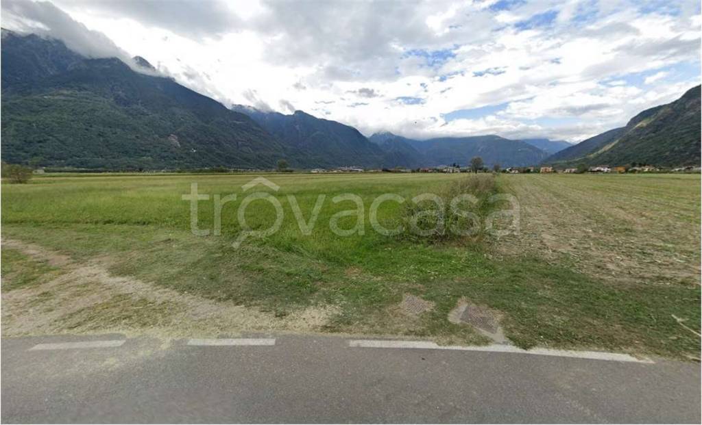 terreno agricolo in vendita a Samolaco