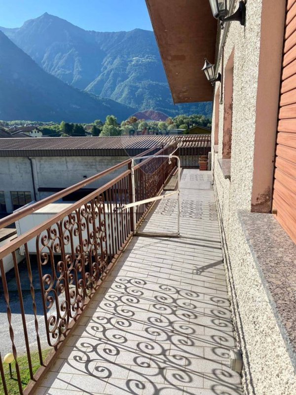 appartamento in vendita a Samolaco