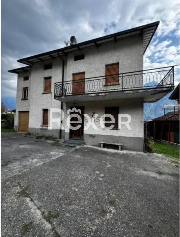 casa indipendente in vendita a Samolaco