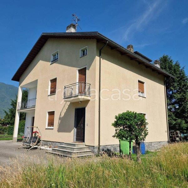 casa indipendente in vendita a Samolaco