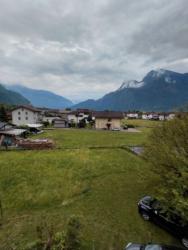 terreno edificabile in vendita a Samolaco
