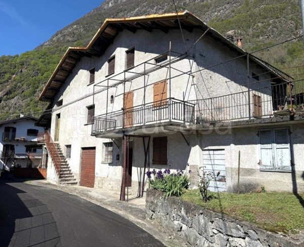 casa indipendente in vendita a Samolaco