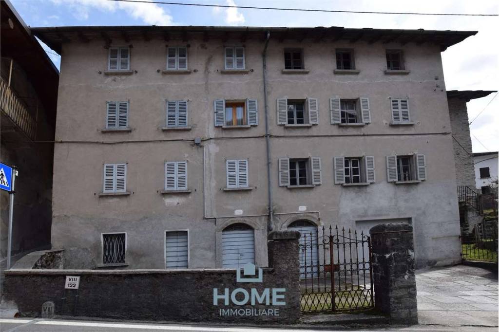 casa indipendente in vendita a San Giacomo Filippo
