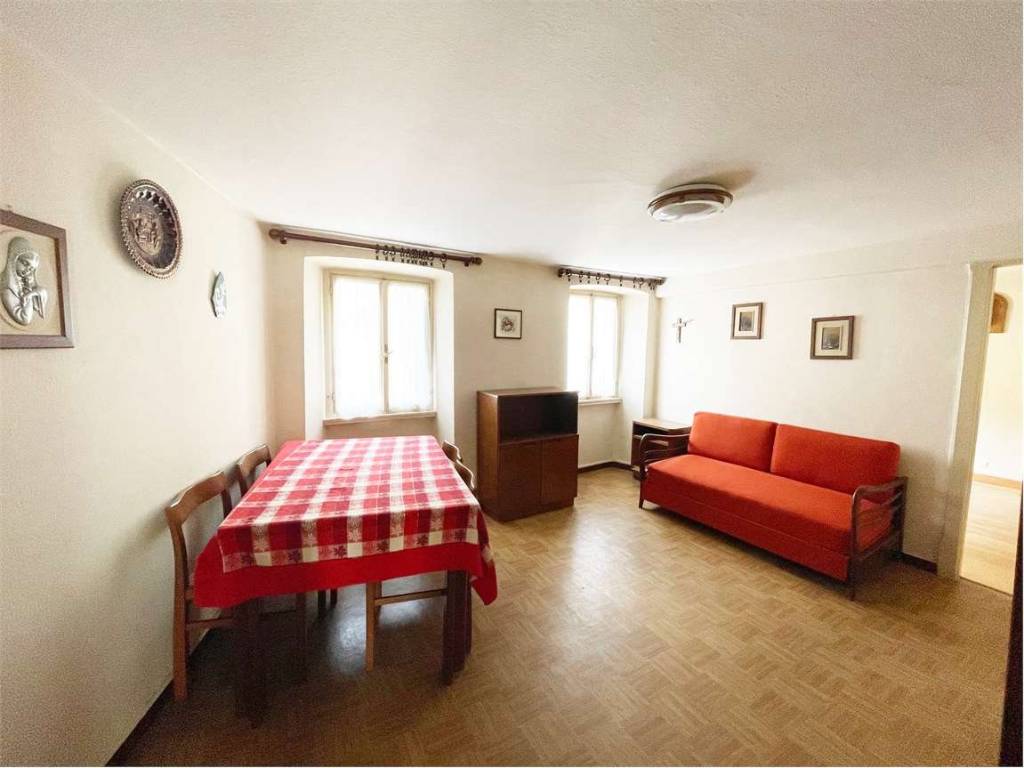 appartamento in vendita a San Giacomo Filippo