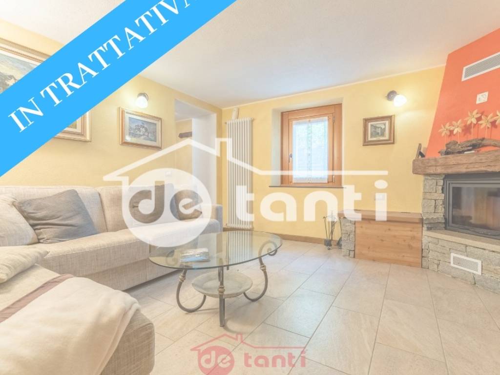 casa indipendente in vendita a San Giacomo Filippo