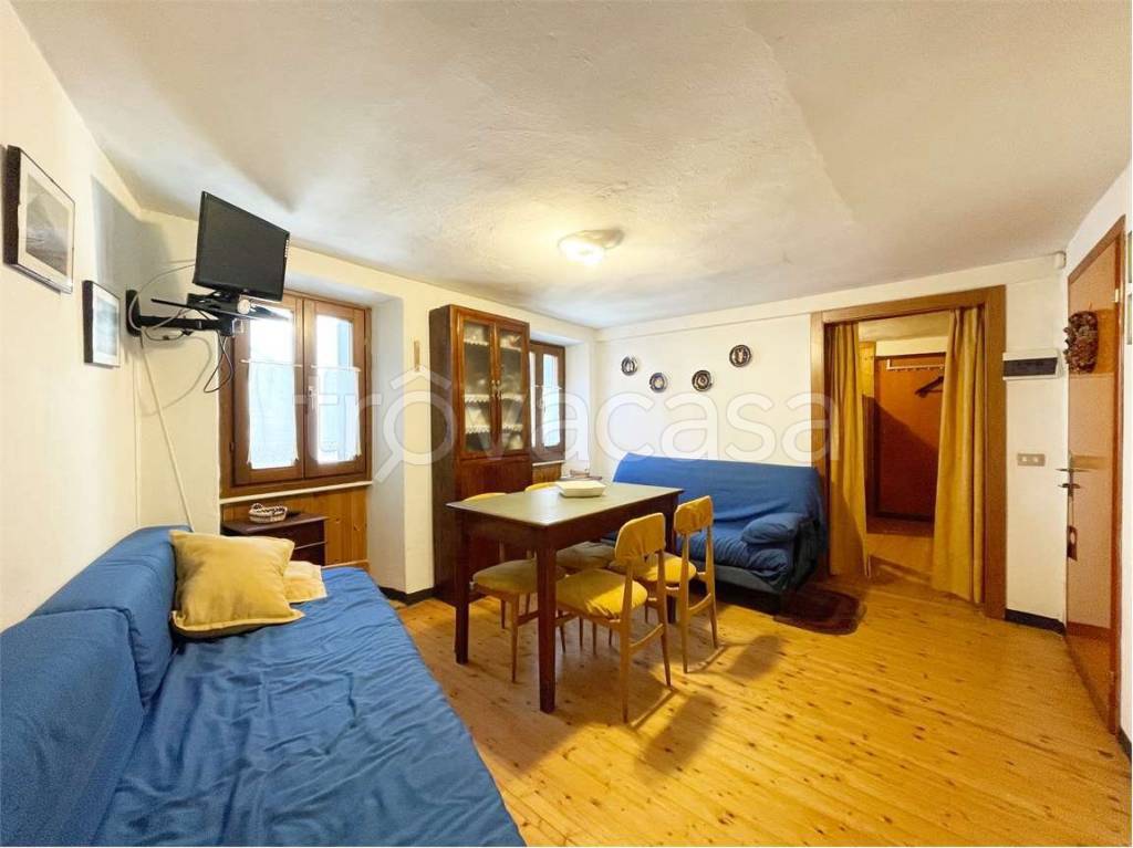 appartamento in vendita a San Giacomo Filippo