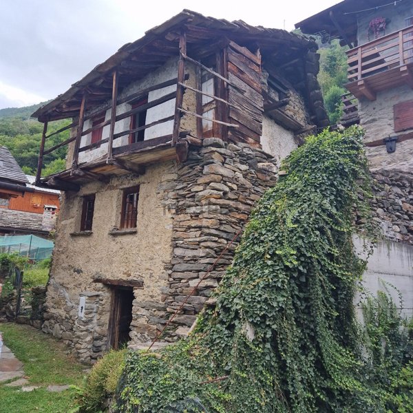 appartamento in vendita a San Giacomo Filippo