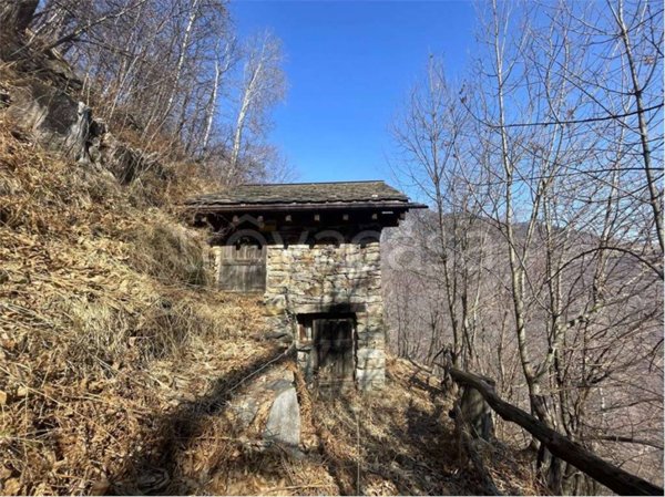 casa indipendente in vendita a San Giacomo Filippo in zona Olmo