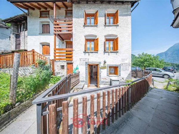 casa indipendente in vendita a San Giacomo Filippo in zona Olmo