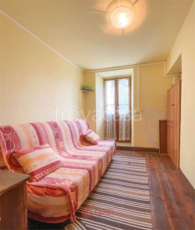 appartamento in vendita a San Giacomo Filippo in zona Lirone