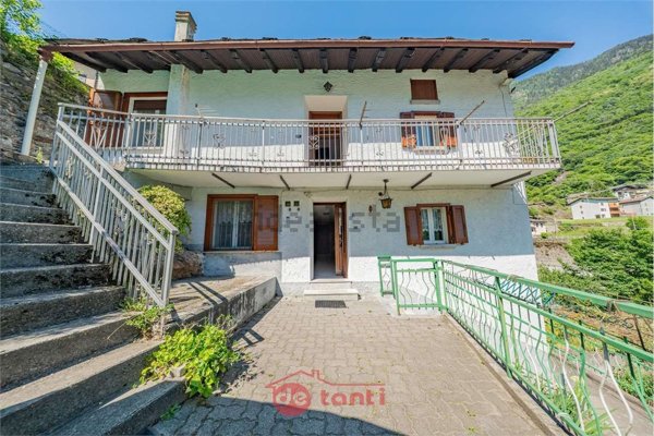 casa indipendente in vendita a San Giacomo Filippo