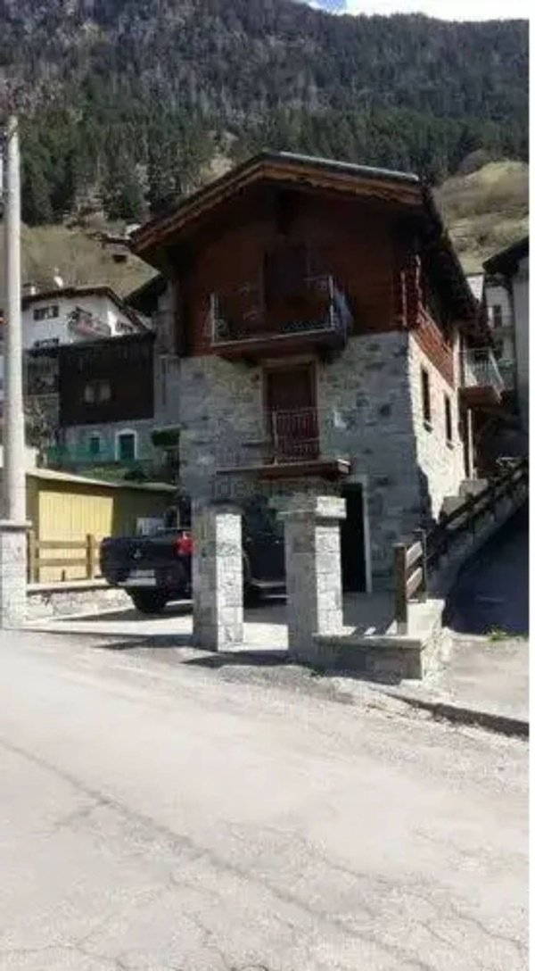 casa indipendente in vendita a Sondalo