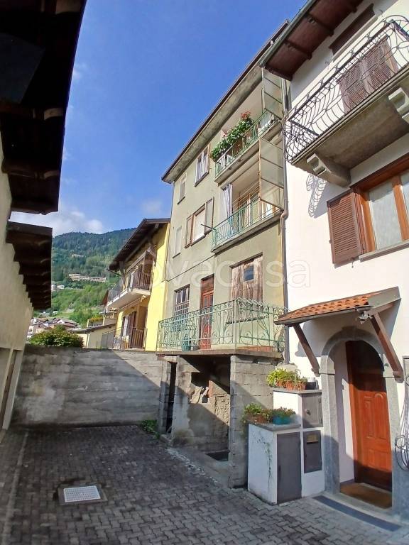 appartamento in vendita a Sondalo in zona Bolladore