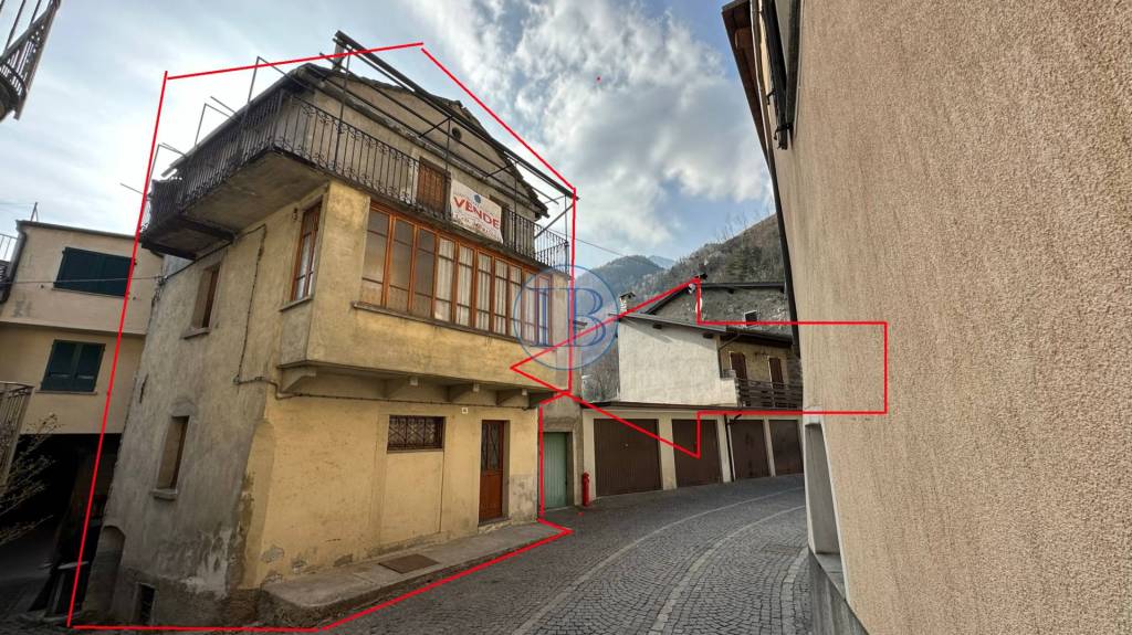 casa indipendente in vendita a Sondalo