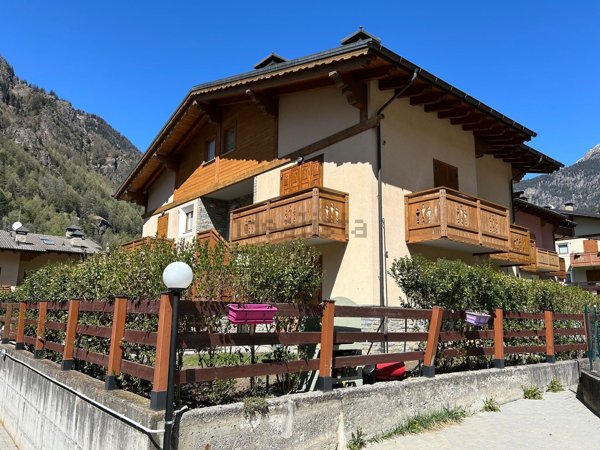 appartamento in vendita a Sondalo in zona Bolladore