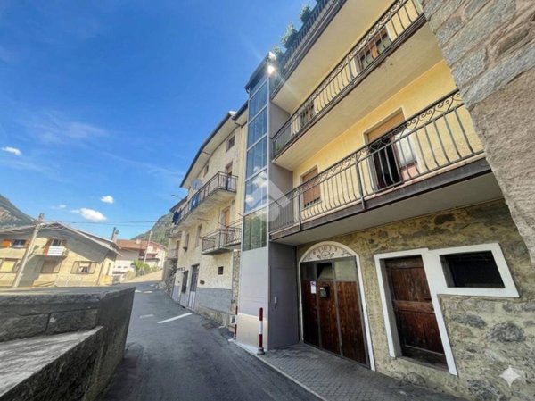 appartamento in vendita a Sondalo in zona Frontale