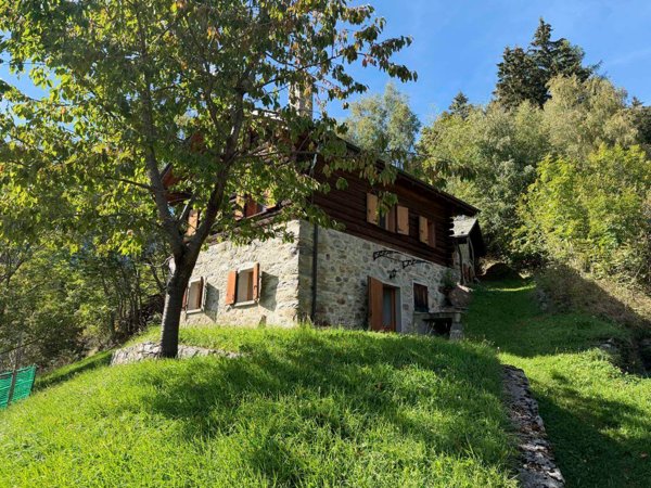 casa indipendente in vendita a Sondalo