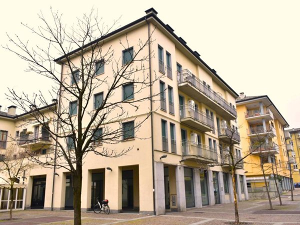 intera palazzina in vendita a Sondrio