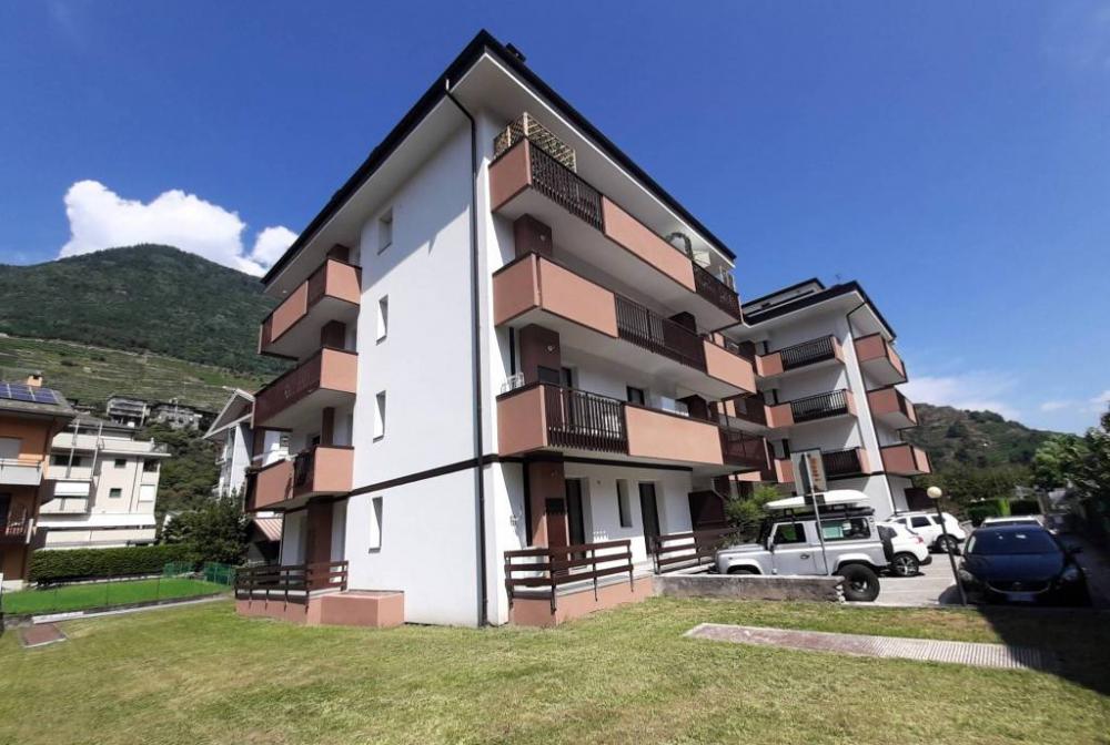 appartamento in vendita a Sondrio in zona Ospedale