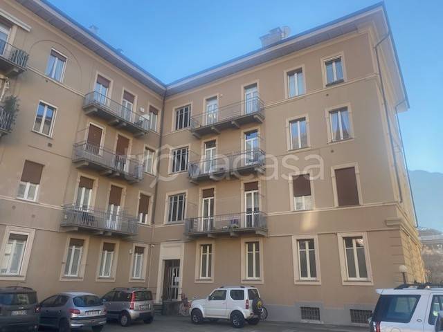 appartamento in vendita a Sondrio in zona Ospedale