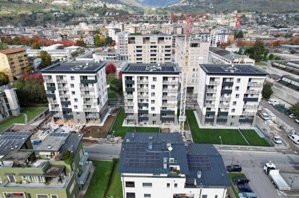 appartamento in vendita a Sondrio in zona Centro Città