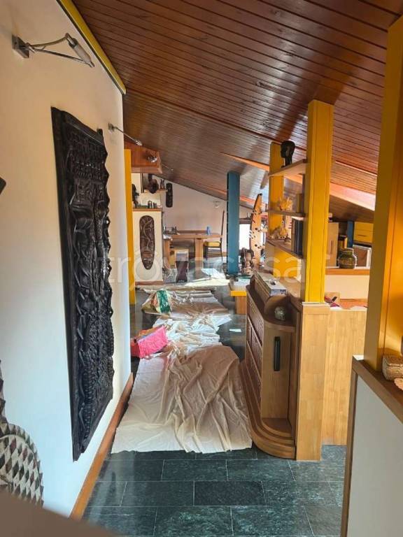 appartamento in vendita a Sondrio in zona Centro Città