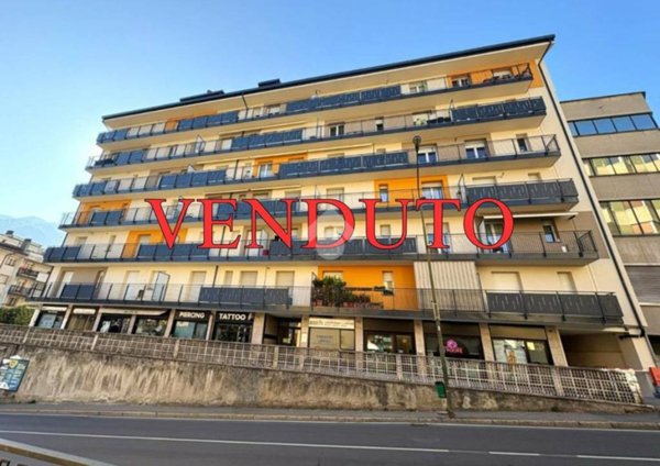 appartamento in vendita a Sondrio in zona Centro Città