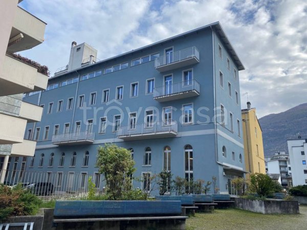 appartamento in vendita a Sondrio in zona Piazzale Bertacchi