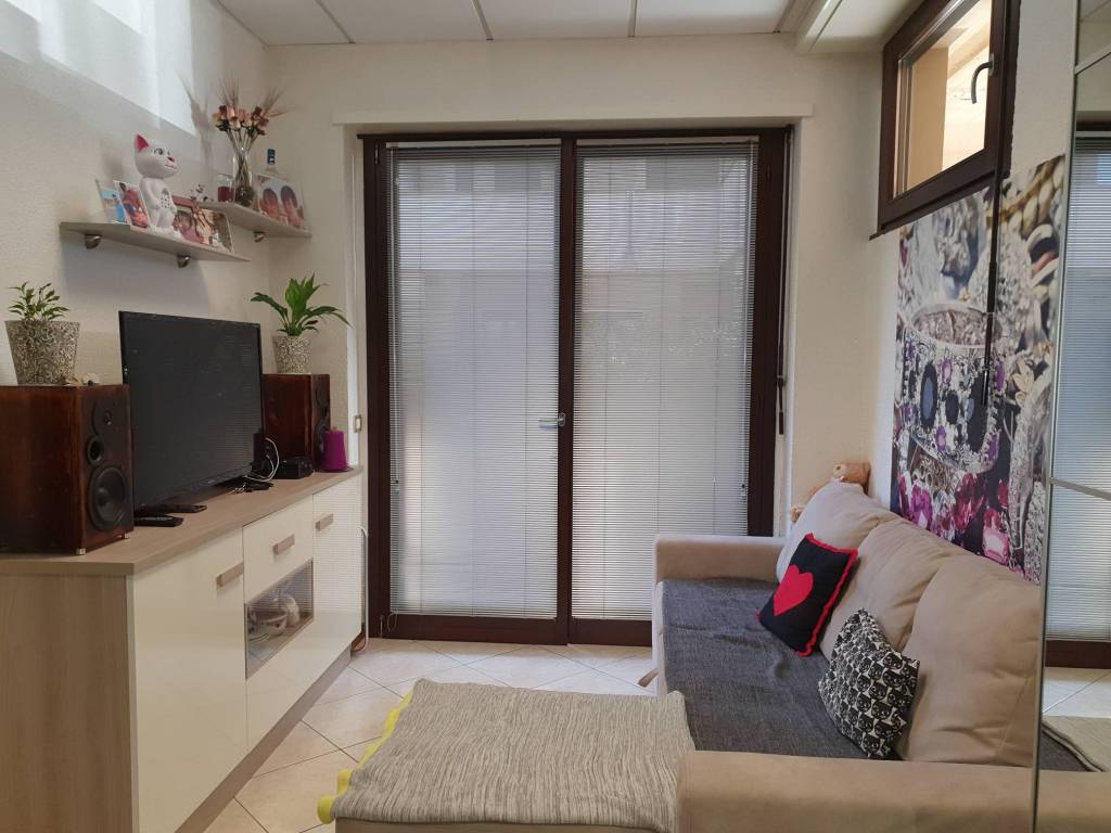 appartamento in vendita a Sondrio in zona Viale Milano