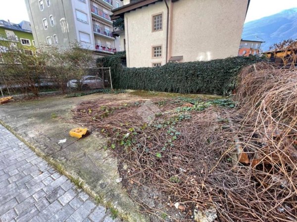 terreno edificabile in vendita a Sondrio in zona Viale Milano