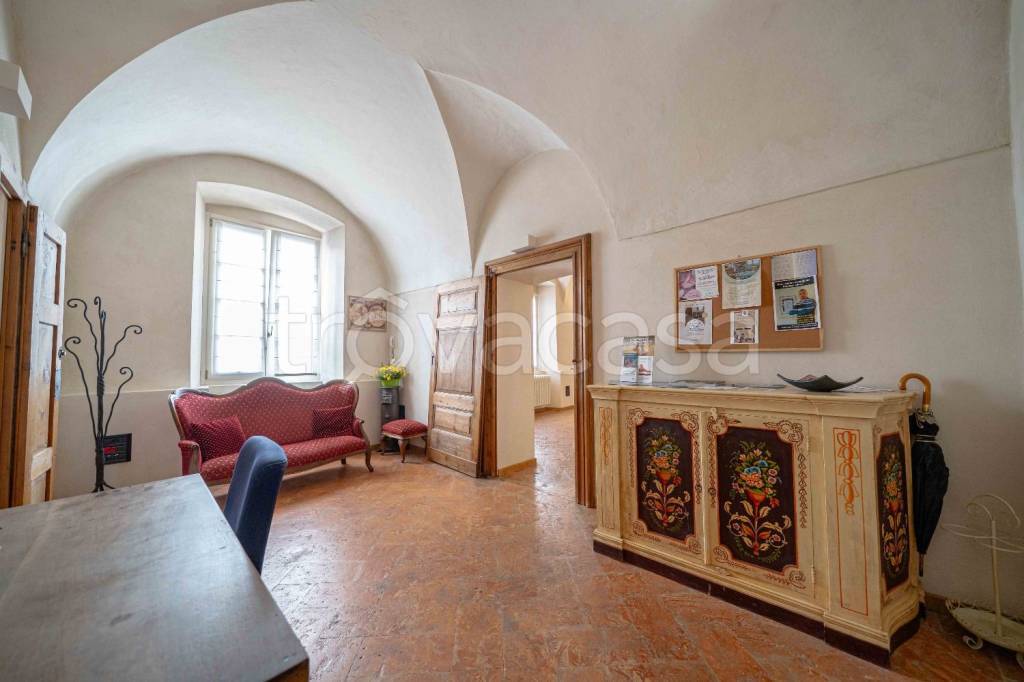 appartamento in vendita a Sondrio in zona Centro Città