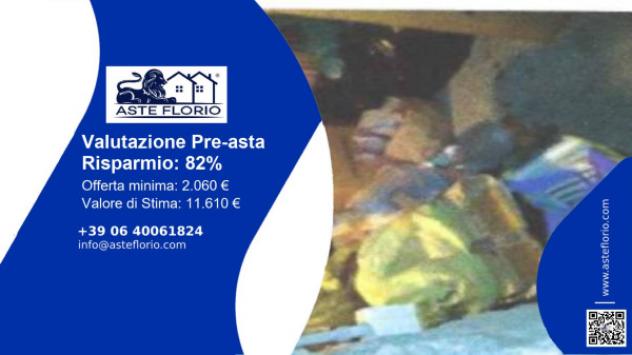 locale commerciale in vendita a Sondrio in zona Lungo Mallero