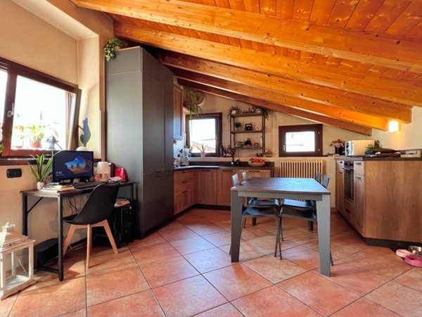 appartamento in vendita a Sondrio in zona Centro Città