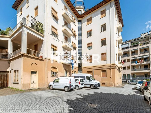 appartamento in vendita a Sondrio in zona Ospedale