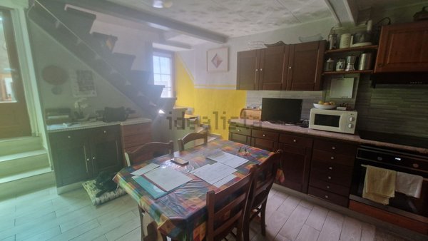 appartamento in vendita a Sondrio in zona Colda