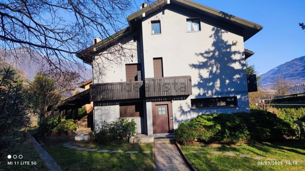 casa indipendente in vendita a Sondrio