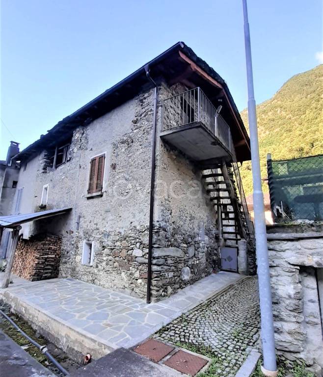 casa indipendente in vendita a Sondrio