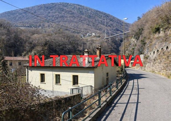 appartamento in vendita a Sondrio in zona Centro Città