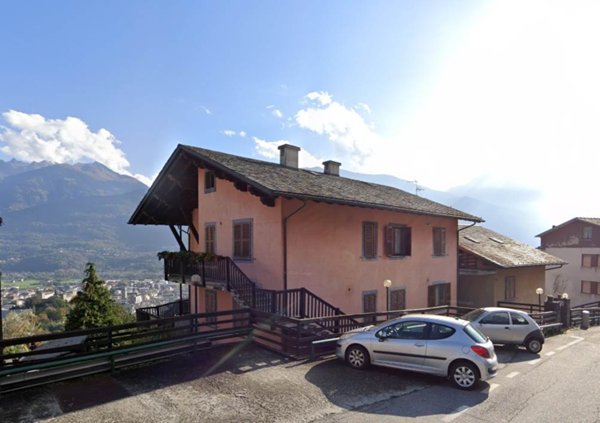 appartamento in vendita a Sondrio in zona Mossini