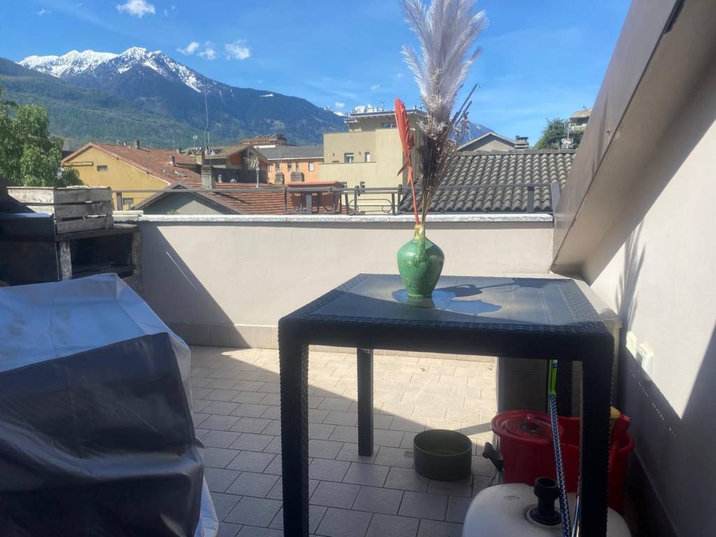 appartamento in vendita a Sondrio